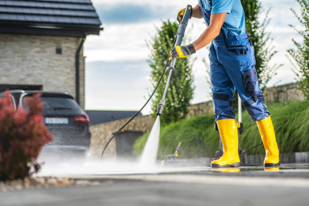 Best Pool Deck Cleaning  in Mountain Top, PA